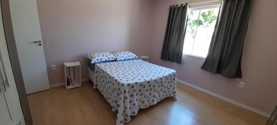 Casa Com 2 Quartos, Para 6 Pessoas Em Ponta Das Canas Florianópolis Exteriör bild